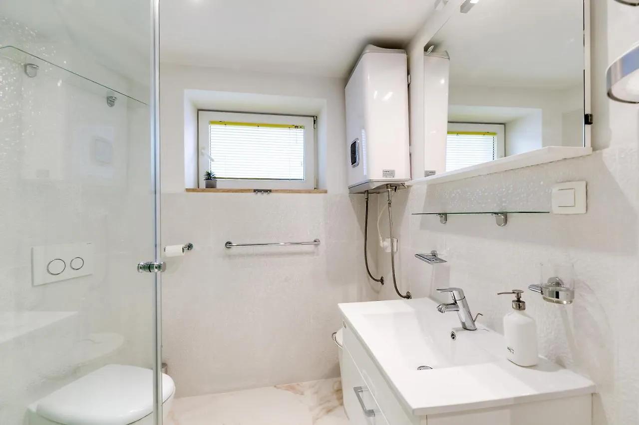Apartment In The Heart Of Carera Street Rovinj