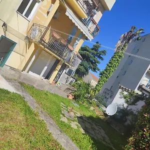  Appartamento Studio Apartman Centar