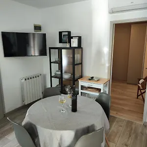 3* Gostinjska kuća Val